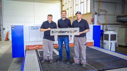 Großformatlaser bei Binder+Co im Einsatz 