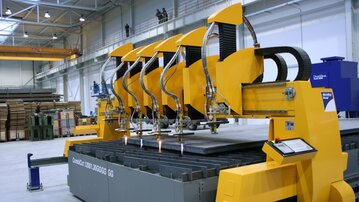 Die Firma STÜRM produziert mit neuer CNC-Anlage CombiCut