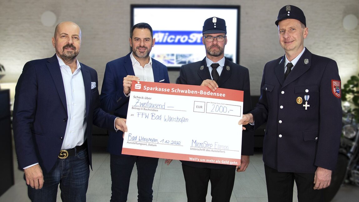 Spendenübergabe von MicroStep Europa an die Feuerwehr Bad Wörishofen