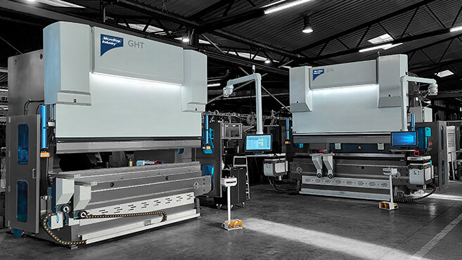 NEU: Abkantpressen von MicroStep Industry